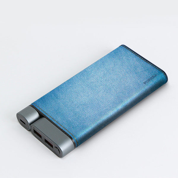 بنك طاقة كفاءة 10000mAh مع قشرة معدنية و 3 منافذ - شحن أي جهاز USB-C!
